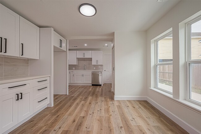 property at 4726 Pease St