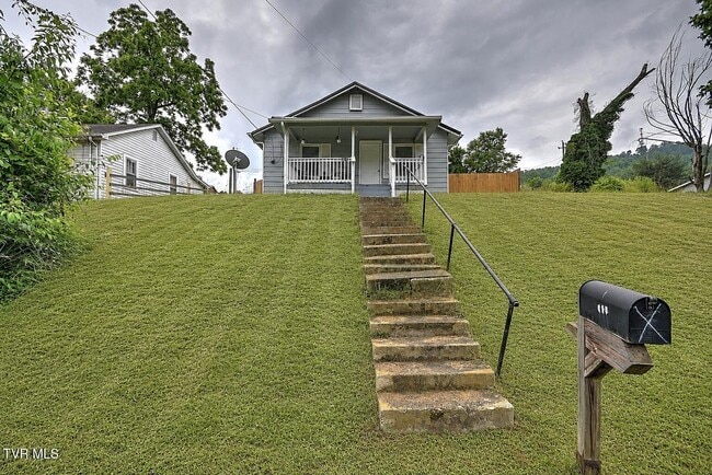 property at 463 Manville Rd