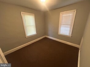 143 Lafayette St in Riverside, NJ - Building Photo - Building Photo