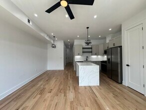 170 Griffith St in Jersey City, NJ - Building Photo - Building Photo
