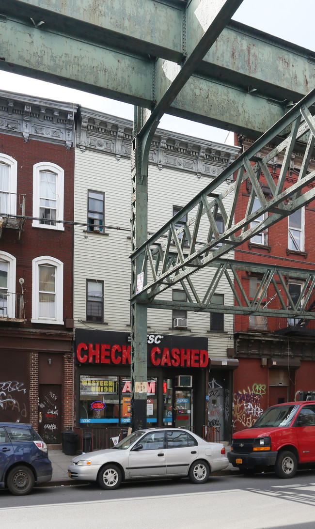 1152 Myrtle Ave in Brooklyn, NY - Building Photo - Building Photo