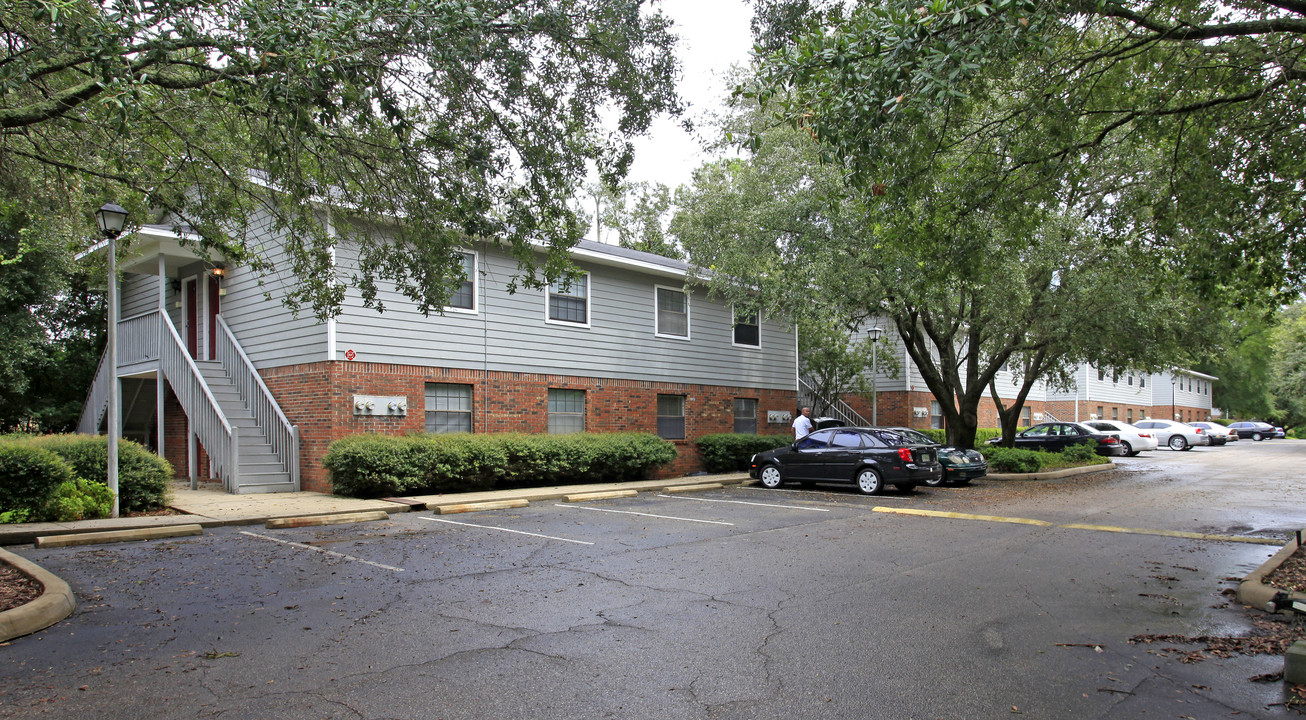 Camden Place Apartments in Tallahassee, FL - Foto de edificio