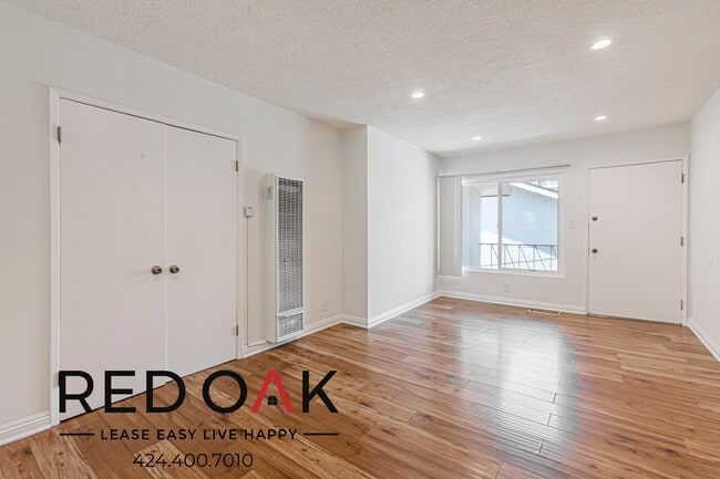 property at 917 Fedora St