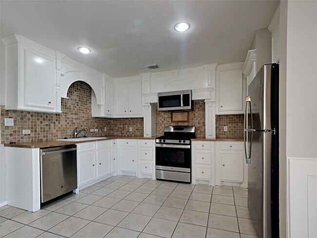 427 Remington Creek Dr in Houston, TX - Building Photo - Building Photo