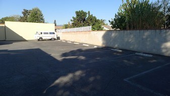 Emerald Apartments in San Gabriel, CA - Building Photo