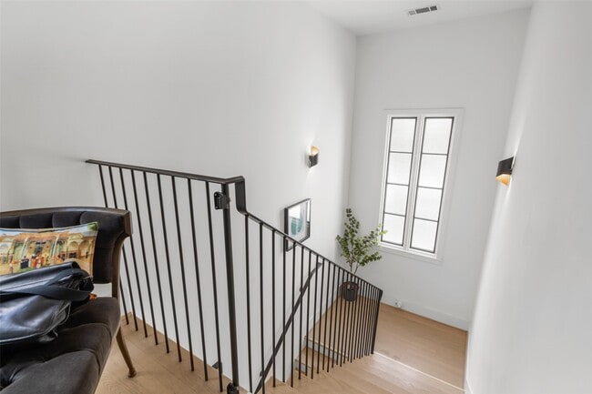 property at 2014 Decatur St