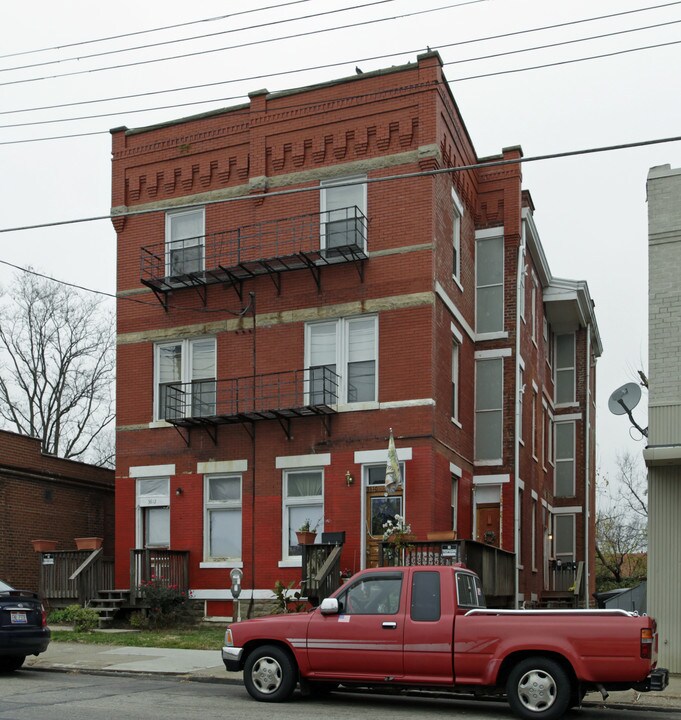 3610-3612 Warsaw Ave in Cincinnati, OH - Foto de edificio