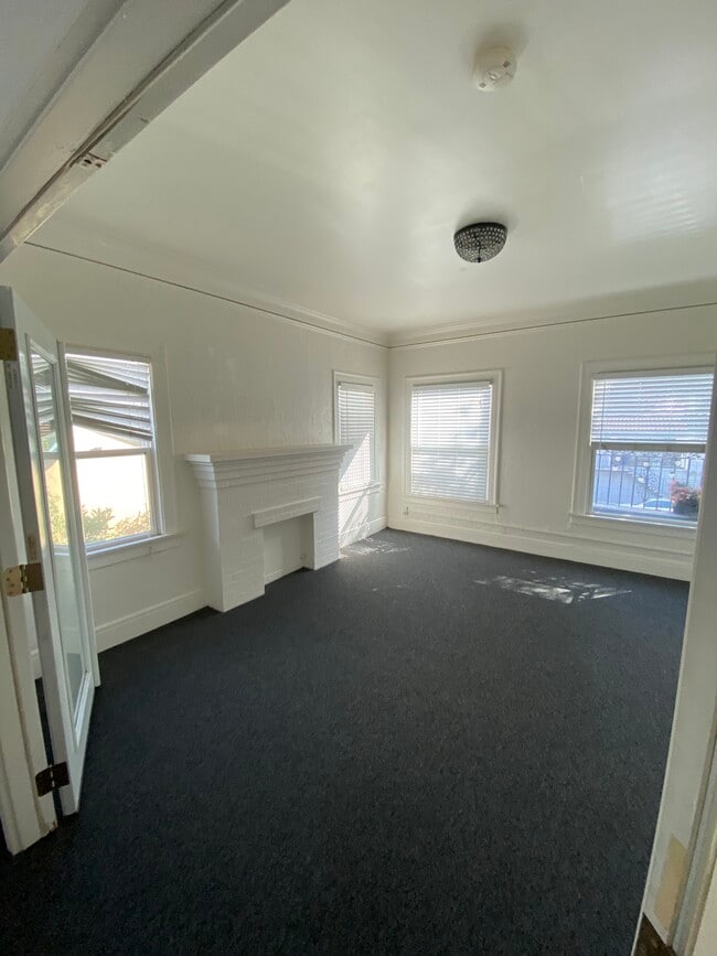 1415 S Gaffey St, Unit 1415
