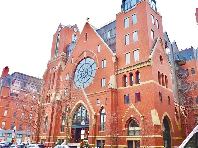 property at 2 Clarendon St