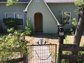 2249 Butte St in Redding, CA - Building Photo