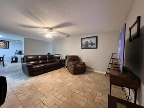 1708 Stanley Ave in Austin, TX - Building Photo - Building Photo