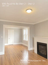 896 Pillette Rd in Windsor, ON - Building Photo - Building Photo