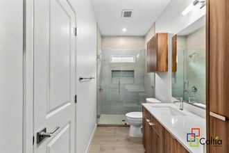 3401 Duke Ave, Unit 2 in McAllen, TX - Building Photo - Building Photo