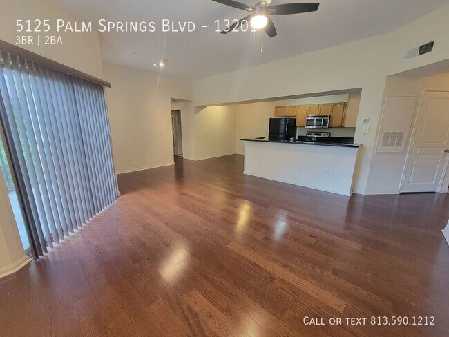 5125 Palm Springs Blvd-Unit -13201 in Tampa, FL - Building Photo - Building Photo