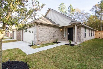 3516 Cub Dr in Conroe, TX - Building Photo - Building Photo