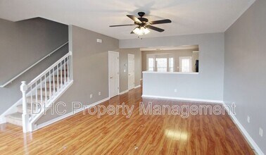 2706 Parkway Trail in Lithonia, GA - Foto de edificio - Building Photo
