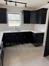 17345 NW 18th Ave in Miami Gardens, FL - Building Photo - Building Photo