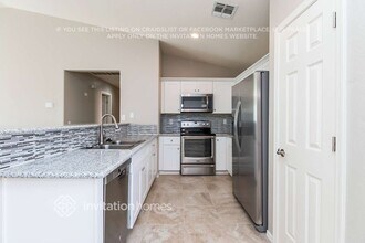 2260 W Hayden Peak Dr in San Tan Valley, AZ - Building Photo - Building Photo