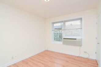 1850 N Humboldt Blvd, Unit 803 in Chicago, IL - Building Photo - Building Photo