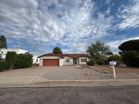 3807 St Andrews Dr in Sierra Vista, AZ - Building Photo
