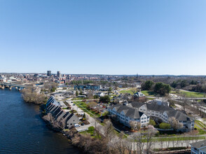 The Pointe in Manchester, NH - Building Photo - Building Photo