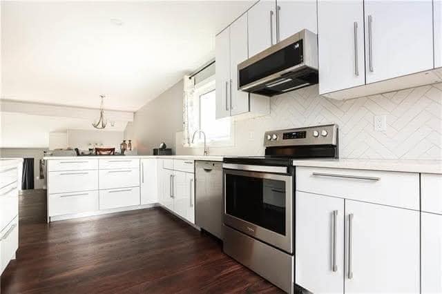 7 Tiverton Bay in Winnipeg, MB - Building Photo - Building Photo