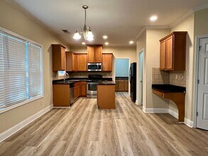 983 Yancey Ct in Loganville, GA - Building Photo - Building Photo