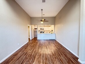 Country Club Apartments in El Reno, OK - Foto de edificio - Building Photo