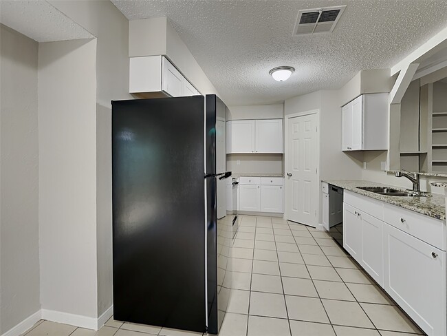 property at 23123 Bayleaf Dr