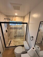 8620 Beach St in Los Angeles, CA - Building Photo - Building Photo