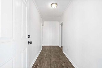1816 15th Ave N, Unit B in Nashville, TN - Building Photo - Building Photo
