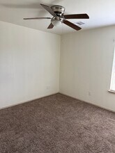 23707 Water Hickory Dr in Tomball, TX - Building Photo - Building Photo