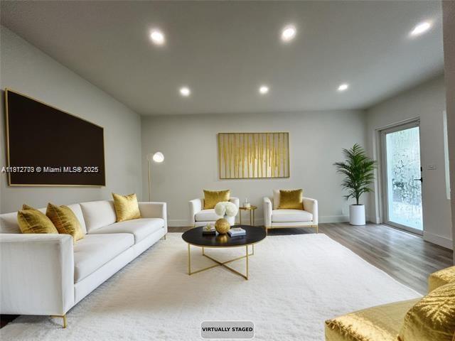 property at 1936 Normandy Dr