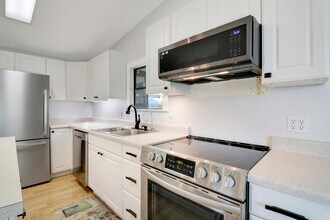 7830 SE Shenandoah Dr in Hobe Sound, FL - Building Photo - Building Photo