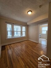 7511 N Greenview Ave in Chicago, IL - Building Photo - Building Photo