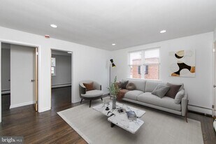 13 S Black Horse Pike in Haddon Heights, NJ - Building Photo