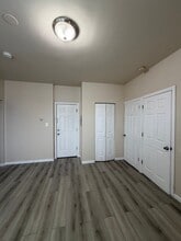 154 Taylor St, Unit 3 in Orange, NJ - Foto de edificio - Building Photo