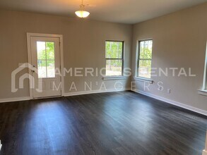 10942 Woodland Dr in Mc Calla, AL - Building Photo - Building Photo