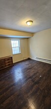 407 Haynes St, Unit Apt 2 in Johnstown, PA - Foto de edificio - Building Photo