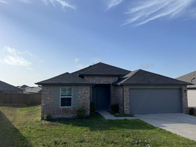 5805 Benz Cv in Austin, TX - Building Photo - Building Photo