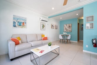 334 Oregon St in Hollywood, FL - Building Photo - Building Photo