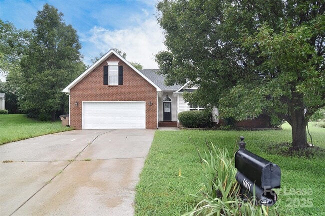 property at 1001 Galena Chase Dr