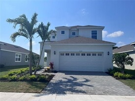 5218 Wishing Arch Dr in Apollo Beach, FL - Building Photo