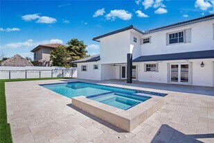 4604 SW 159th Ave in Miami, FL - Building Photo