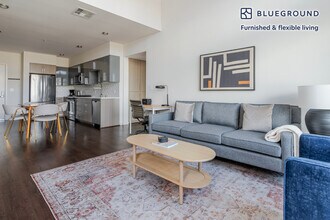 650 E Capitol Ave, Unit SI FL5-ID2071 in Milpitas, CA - Foto de edificio - Building Photo