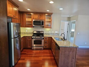 405 Foothill Blvd in San Luis Obispo, CA - Building Photo - Building Photo