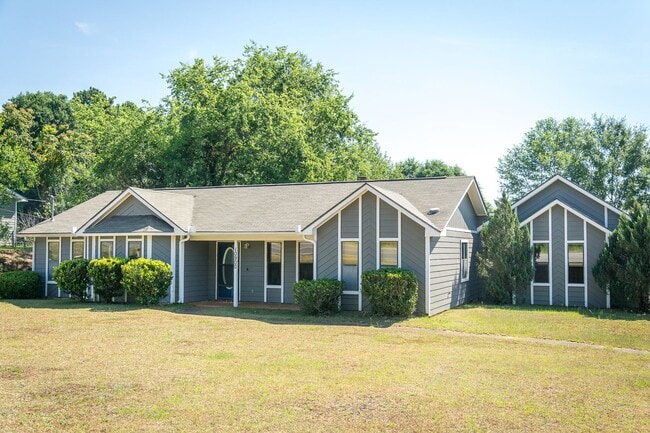 10900 Co Rd 1 in Enterprise, AL - Building Photo - Building Photo