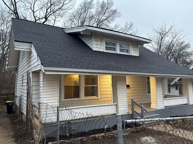 property at 1907 E 50th St