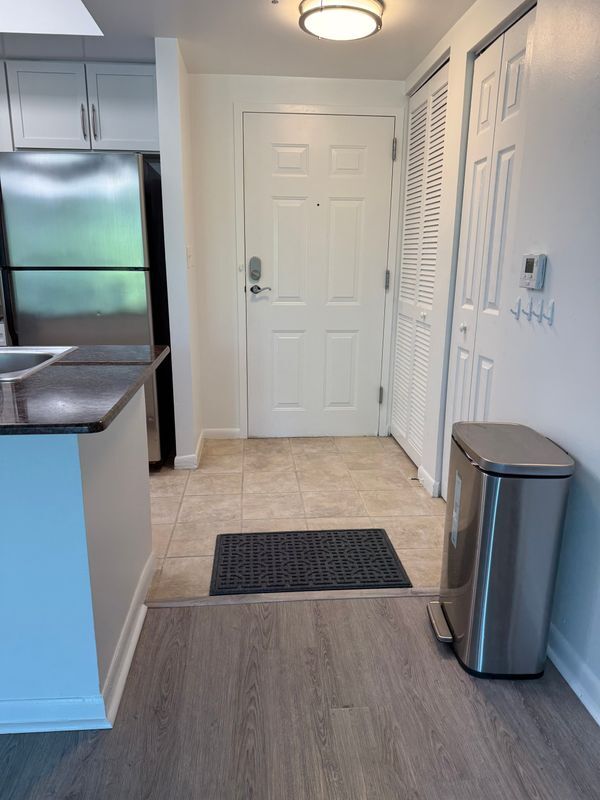 property at 2000 N Bayshore Dr