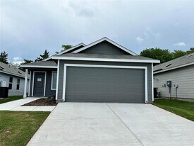 1429 Erie Dr in Sherman, TX - Building Photo